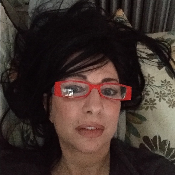 Meet your Posher, Nella - Picture 10 of 13